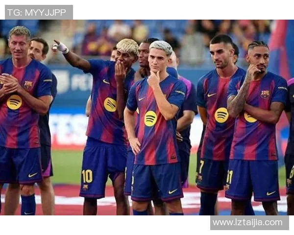 巴萨足球明星出轨事件引发热议球迷与媒体反应各异